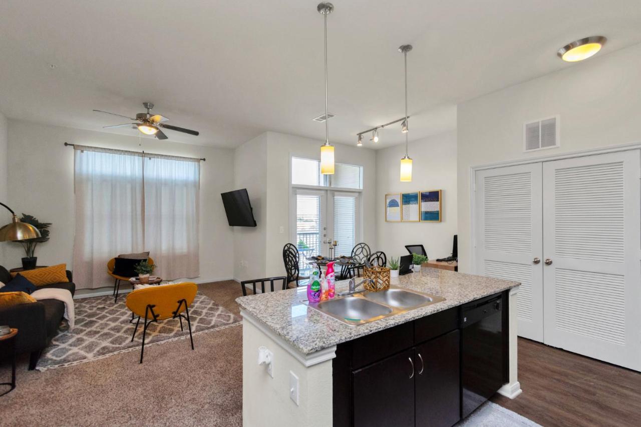 Charming Suite With Gym Near Nrg Medical Center Houston Esterno foto